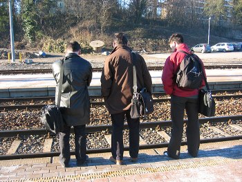 pendolari-cronici-stressati-cronici-unequazione-pericolosa-per-lequilibrio-mentale.jpg