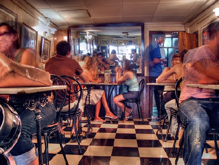 bar
