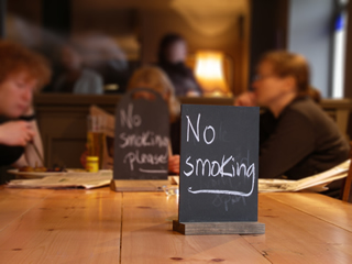 fumo-hanno-smesso-400000-inglesi-foto