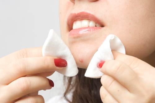 Pelle grassa fondotinta cosmetici migliori