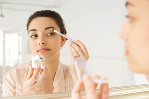 Pelle grassa fondotinta cosmetici migliori