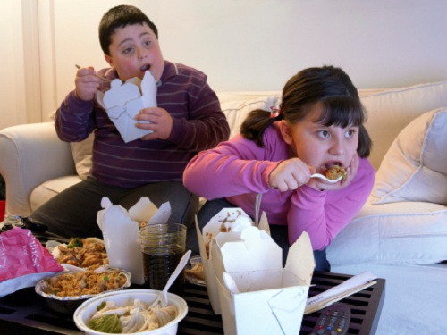 combattiamo obesità infantile crowfunding