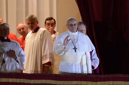 papa francesco forma nonostante età